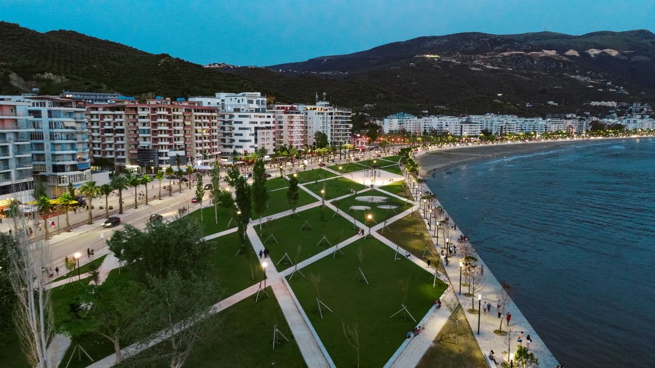 Lungomare Promenade